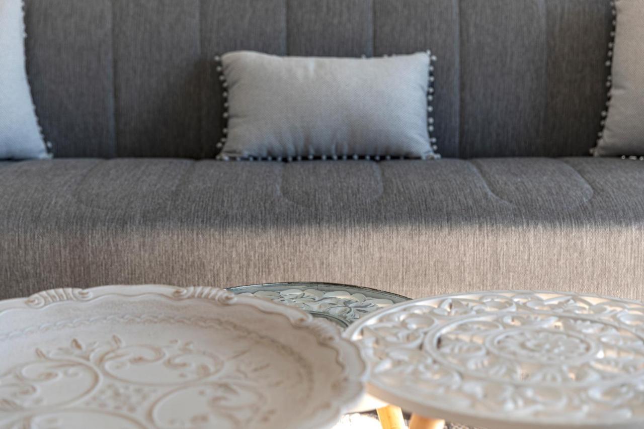 Caldera Senses Apartment ฟิรา ภายนอก รูปภาพ